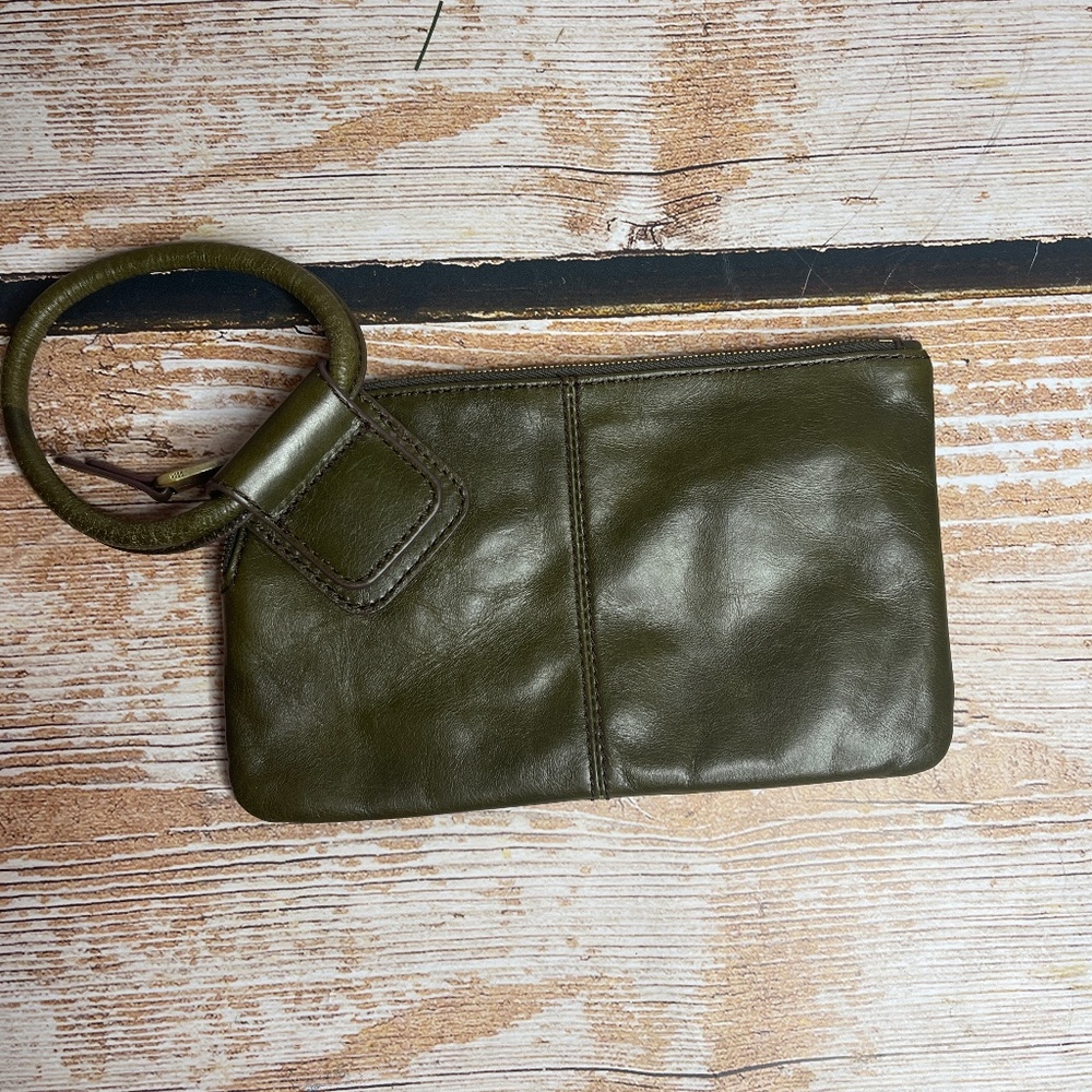 Hobo Sable Wristlet